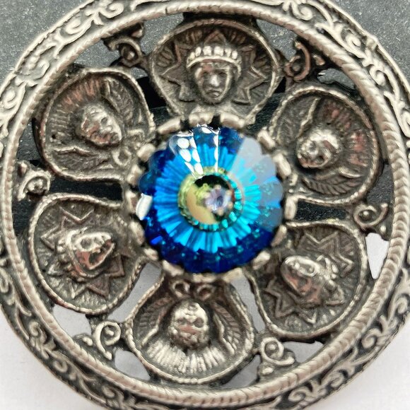VINTAGE Aged pewter blue rhinestone brooch w/ cherub and human faces 1950s pin - Picture 5 of 10
